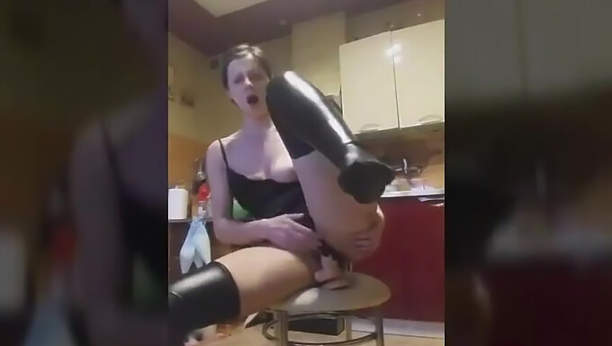 Polish amateur enjoys riding dildo to climax on chair