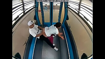 Young Black Man Gets Lucky In Paris Subway