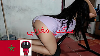 Hot Moroccan Babe Aliya Taboni Shows Off Her Curves In Hd Video