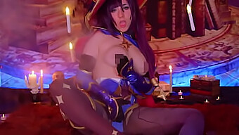 Mona Megistus, Genshin Impact cosplay'de baştan çıkarıcı hareketleriyle kirasını ödüyor