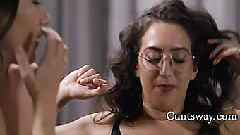 Lesbian Instructor Teaches All Her Visitors How To Squirt