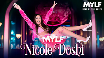 Nicole'S Favorite Fetish: Watch Her In Action